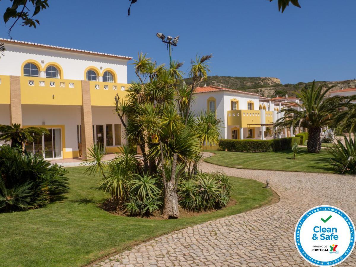 Luz Bay Hotel Εξωτερικό φωτογραφία